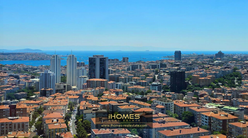 تراکم جمعیت در بشیکتاش استانبول